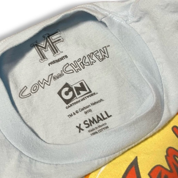 VINTAGE COW AND CHICKEN T-SHIRT - (S) - Picture 4 of 4